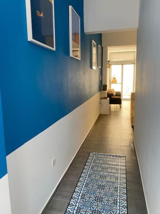 Nina, A Centrally Located Summery Appartamento